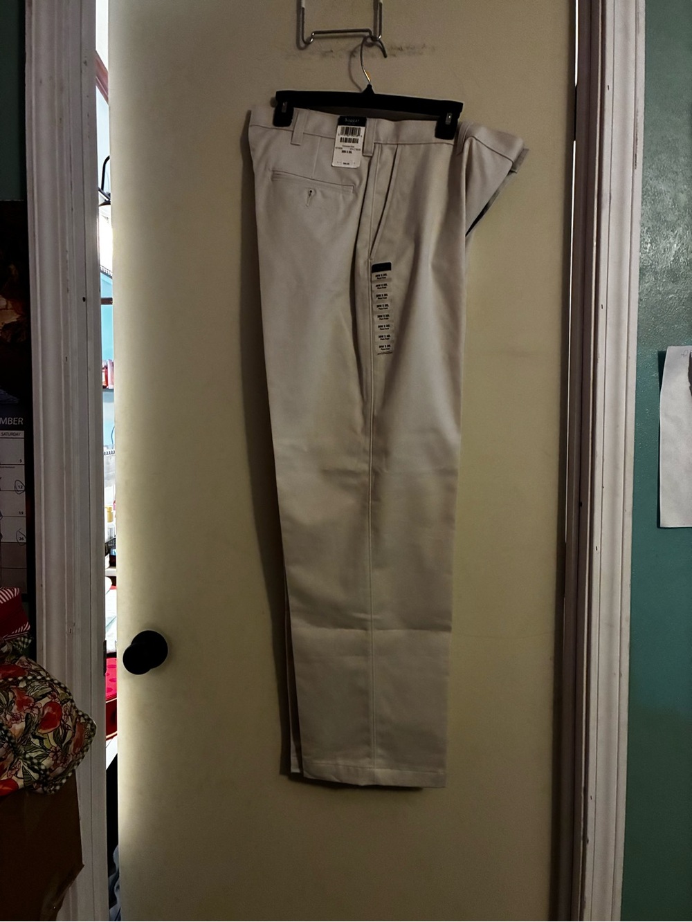 Men's Classic Straight-Fit Khaki Pants - Light Beige